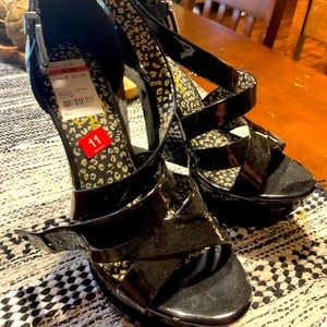 Jessica Simpson 6 inch platform high heels